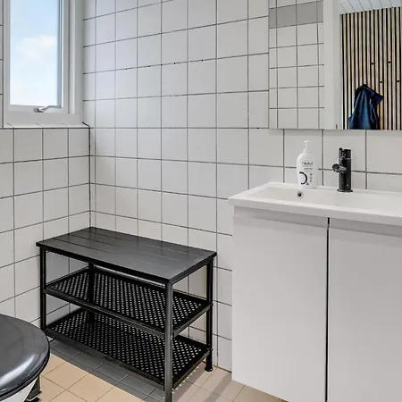 בית נופש Cozy In Juelsminde With Sauna