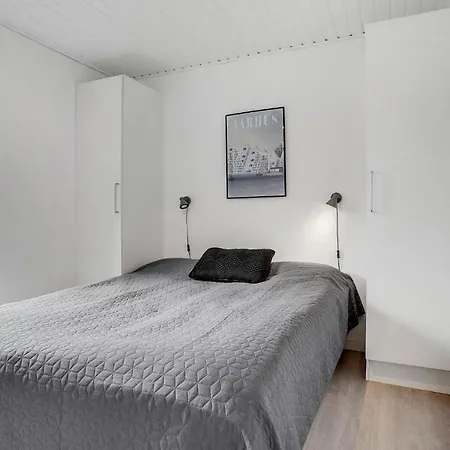 בית נופש Cozy In Juelsminde With Sauna *